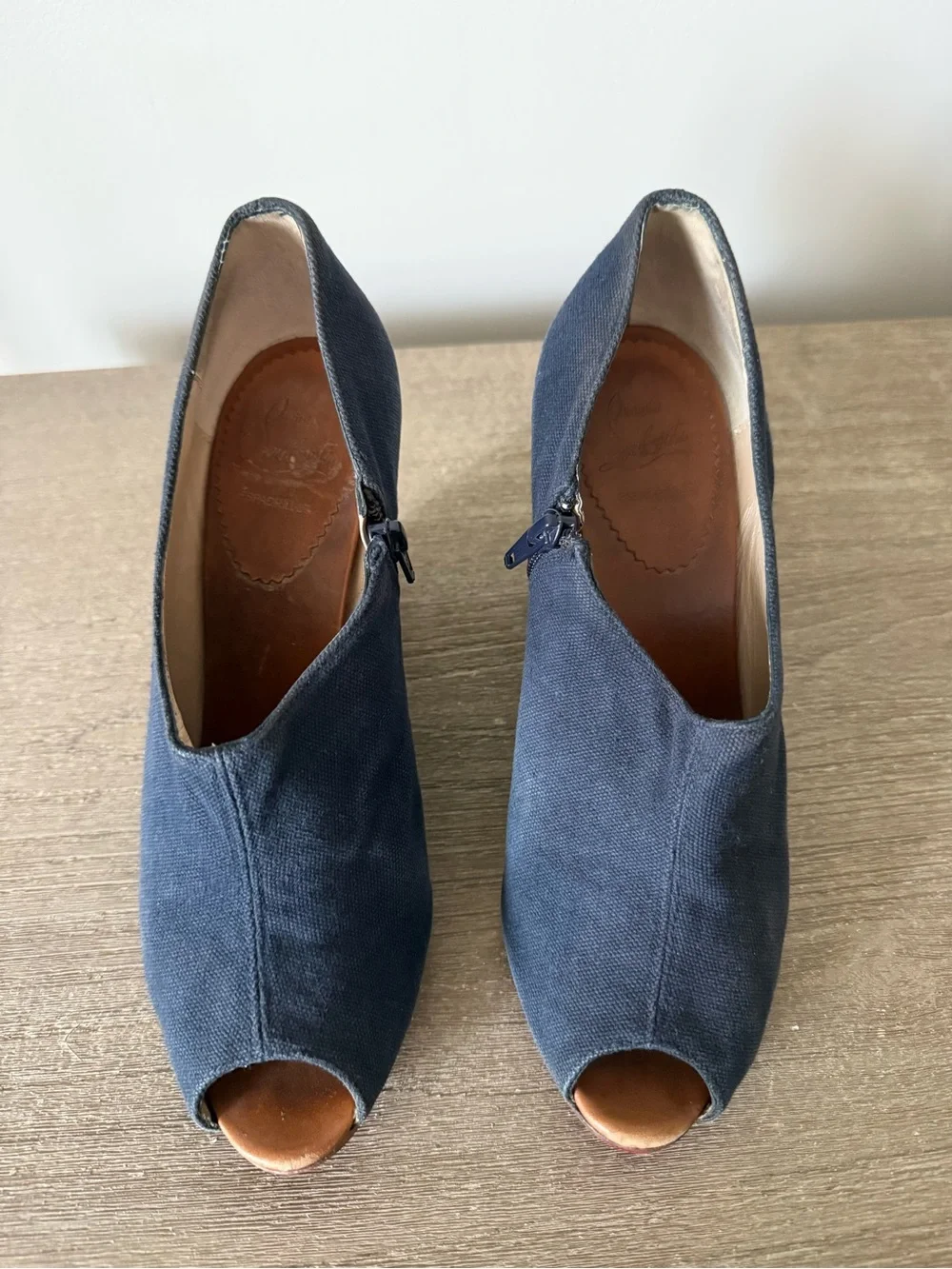 Christian Louboutin Corazon Navy Canvas Espadrille Wedge Peep-Toe Heels Size 39
